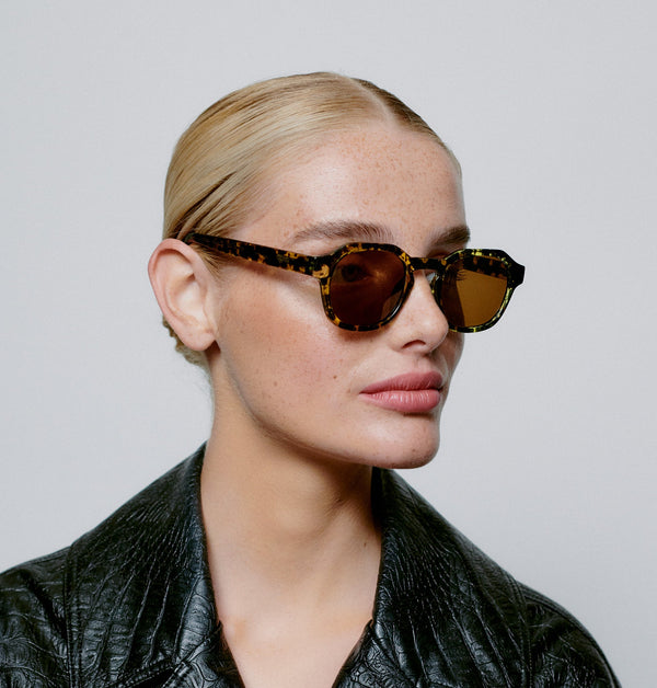 Zan / Black Yellow Transparent & Brown Lens - Shade Files